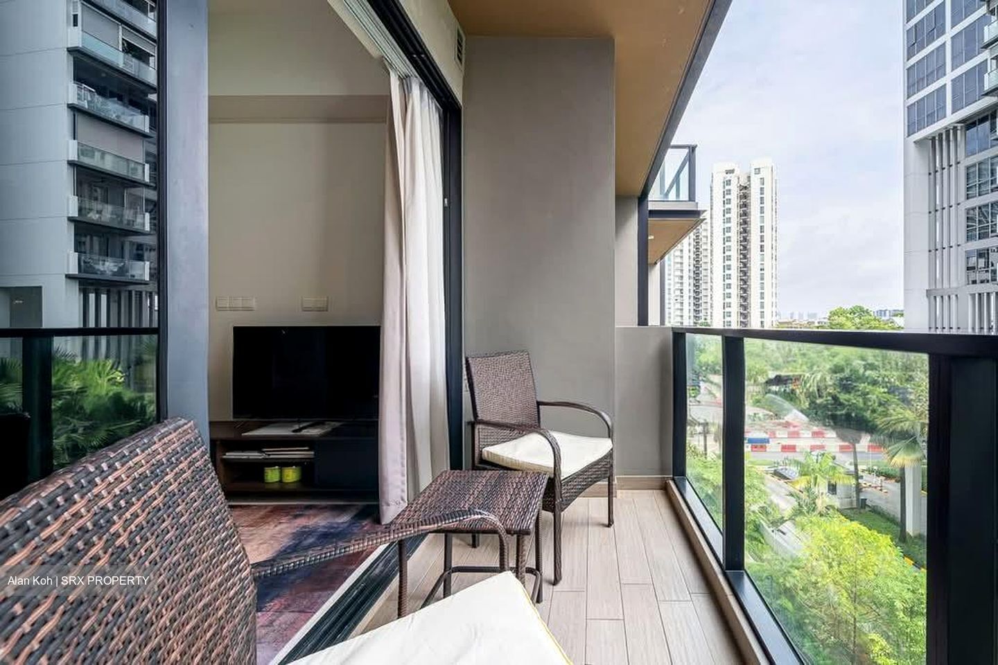 Amber 45 (D15), Apartment #570064651
